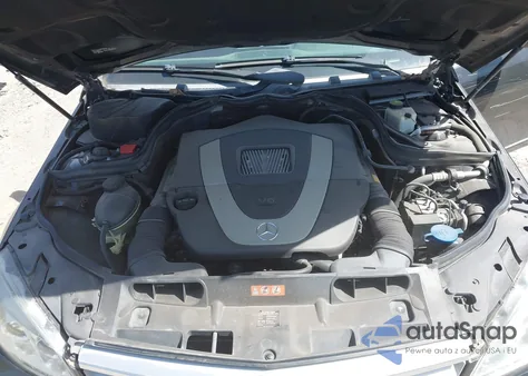 2009 Mercedes-Benz C 300 Luxury/Sport из США, поврежденный, VIN WDDGF54X89R049947